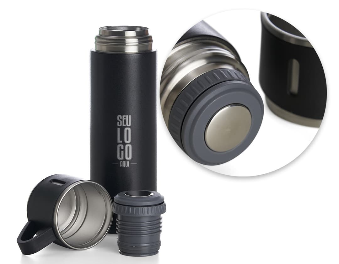 Garrafa Térmica Inox 450ml: mantenha sua bebida quente ou gelada por horas com essa garrafa de aço inoxidável. Ideal para viagens, passeios ao ar livre e até mesmo no escritório. Design resistente e moderno, perfeito para acompanhar você em todos os momentos. Garanta já a sua!