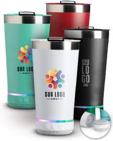 Container de alta qualidade, elegante e funcional, apresentando um copo térmico em aço inoxidável com caixa de som integrada. Perfeito para drinks gelados, sucos frescos, café quente ou qualquer outra bebida de sua preferência. O design moderno e prático torna o copo ideal para festas, bar, café da manhã ou qualquer ocasião especial. A combinação de tecnologia e estilo, com a praticidade do copo térmico e a diversão da caixa de som, proporciona uma experiência única e inovadora.
