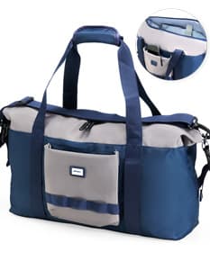 Bolsa esportiva de nylon de 18 litros em cor preta, com alças ajustáveis e identificador de nome.