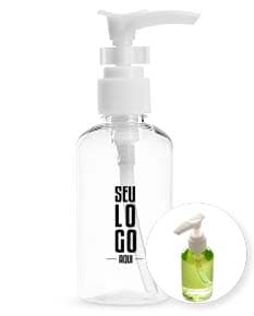 Frasco plástico de 75ml transparente com tampa rosqueável.