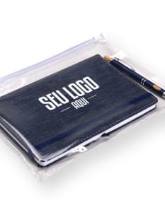 Pasta Zip Zap Média preta usada para armazenar documentos e equipamentos eletrônicos, com fecho de zipper e design moderno.